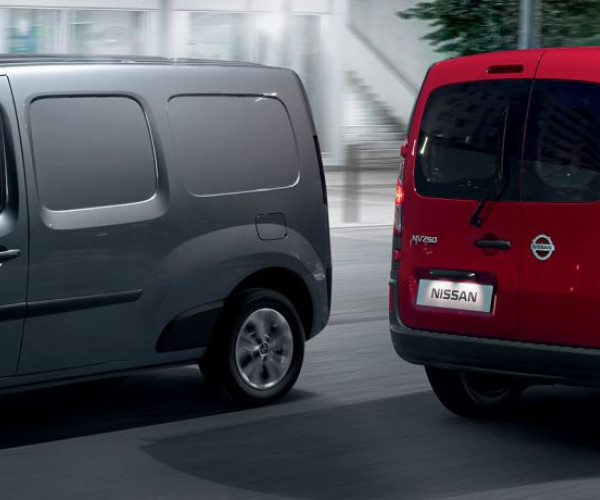 ABD Nissan - NV250 - Side_0.jpg