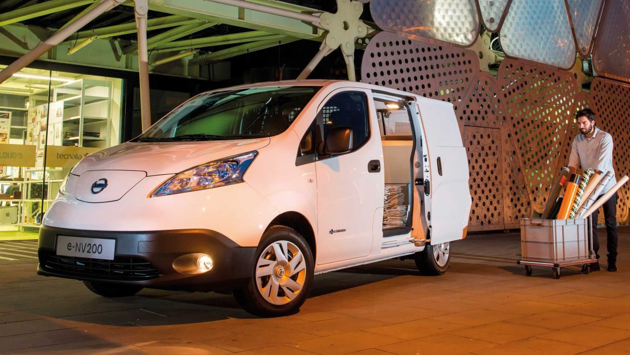 ABD Nissan - E-NV200 - Van - USP6